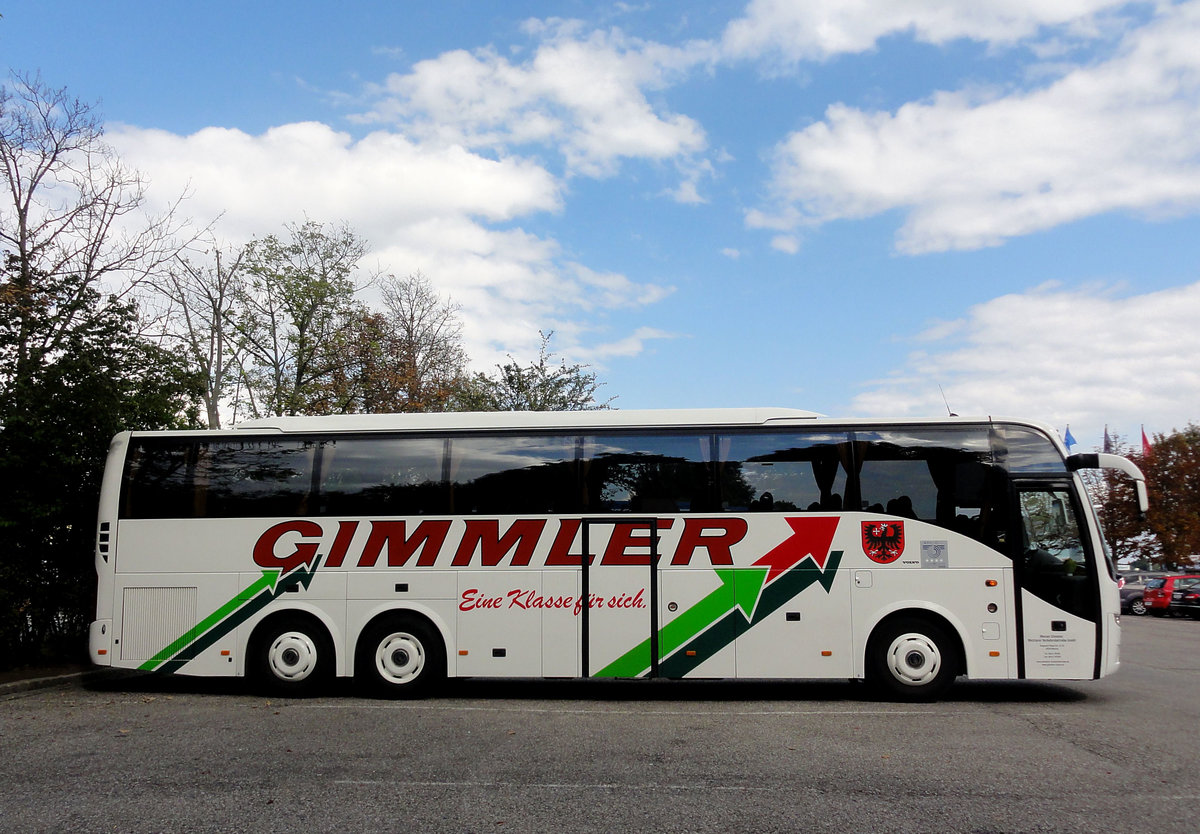 Volvo 9700 von Gimmler Reisen aus der BRD in Krems.