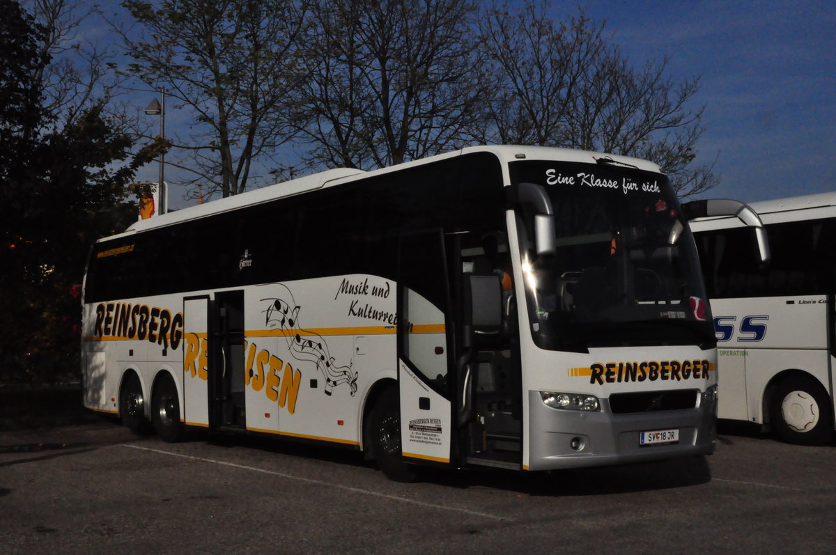 Volvo 9700 von Reinsberger Reisen aus sterreich in Krems.