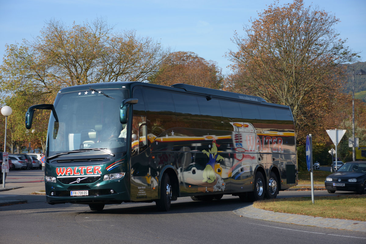 Volvo 9700 von WALTER Reisen aus �sterreich in Krems.