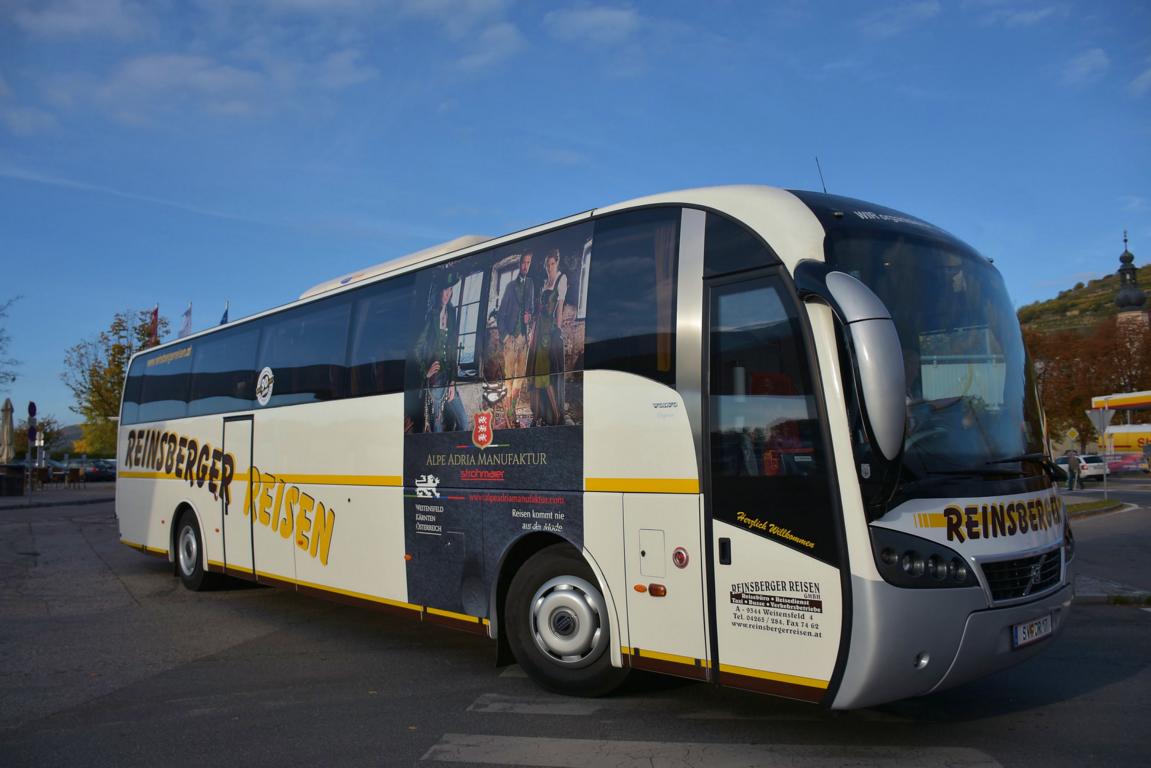 Volvo B9R Elegance von Reinsberger Reisen aus �sterreich 10/2017 in Krems.
