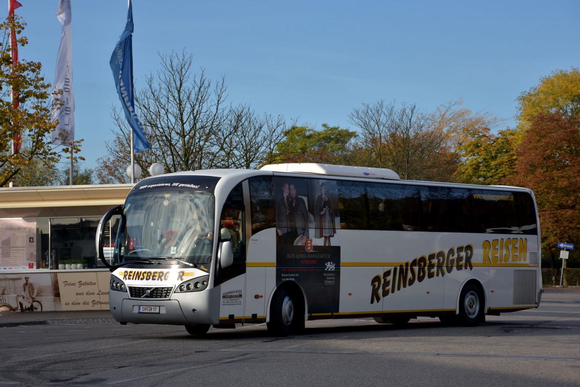 Volvo B9R Elegance von Reinsberger Reisen aus �sterreich 10/2017 in Krems.