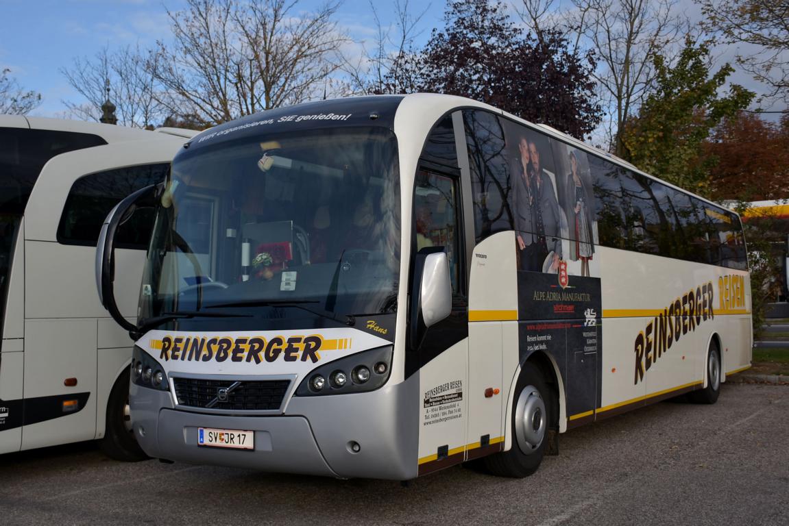 Volvo B9R Elegance von Reinsberger Reisen aus �sterreich 10/2017 in Krems.