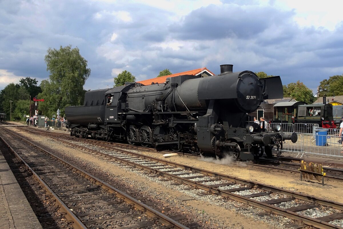 VSM's 52.3879 (ex-BB) lauft am 4 September 2022 um ins VSM-Bw Beekbergen.