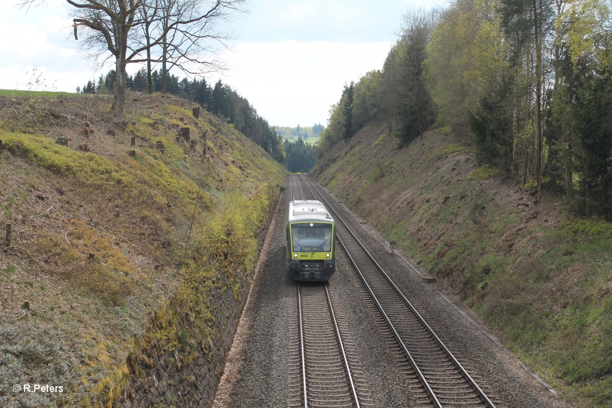 VT650.715 als ag84557 Kirchenlaibach - Hof bei Ritlasreuth. 16.04.14