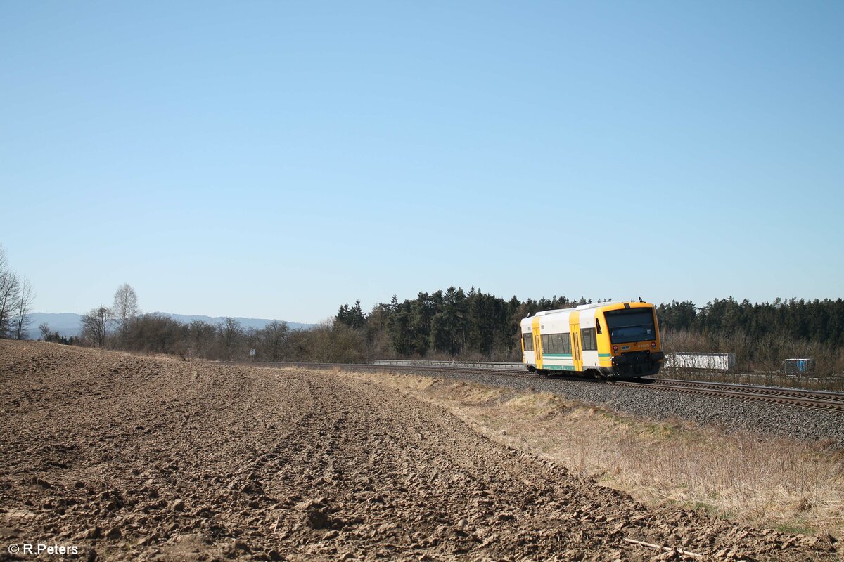 VT650.74 als RB95 20879 Hof über Tschechien nach Marktredwitz bei Brand bei Marktredwitz. 22.03.22