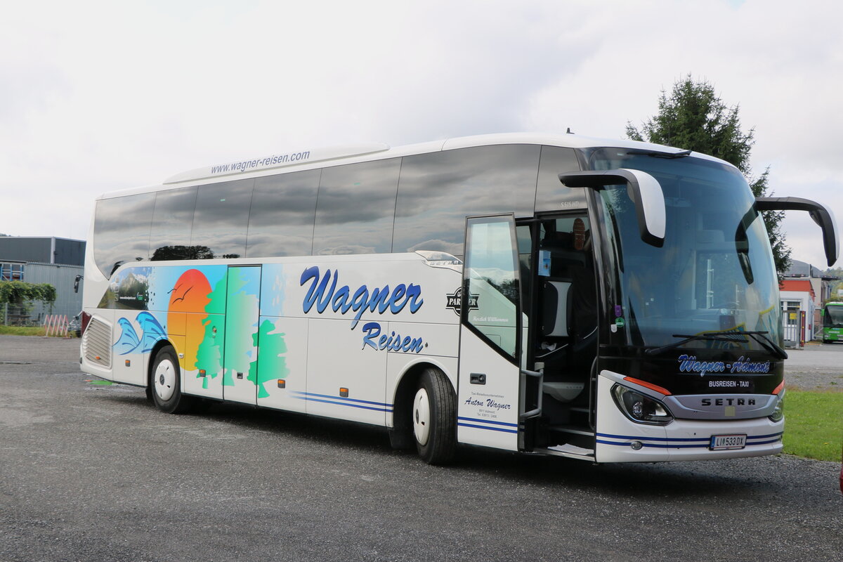 Wagner, Admont - LI 533 DX - Setra am 13. September 2025 in Stainz (Aufnahme: Martin Beyer)