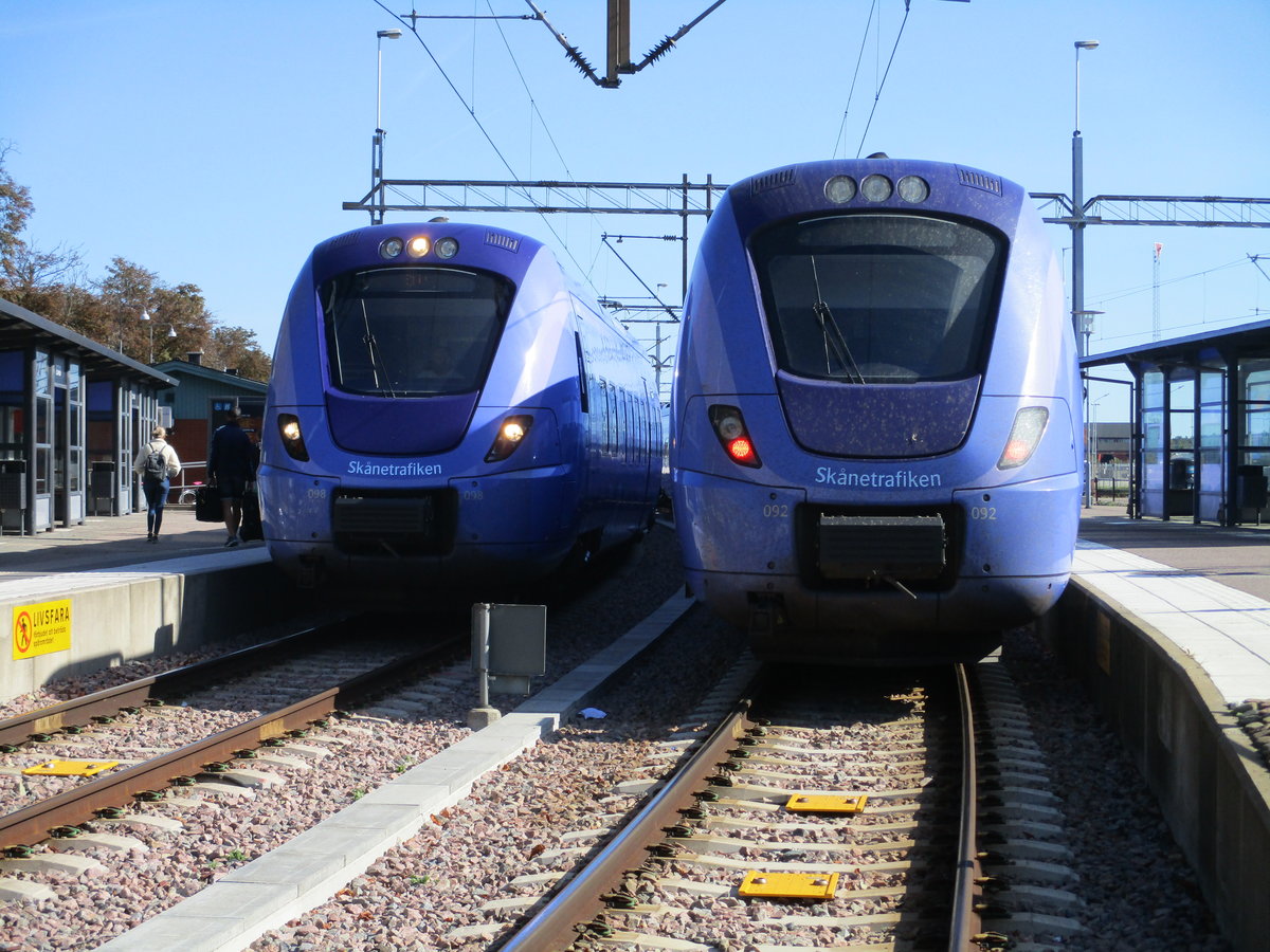 X61-092 und X61-098 begneteten sich,am 18.September 2020,in Ystad.
