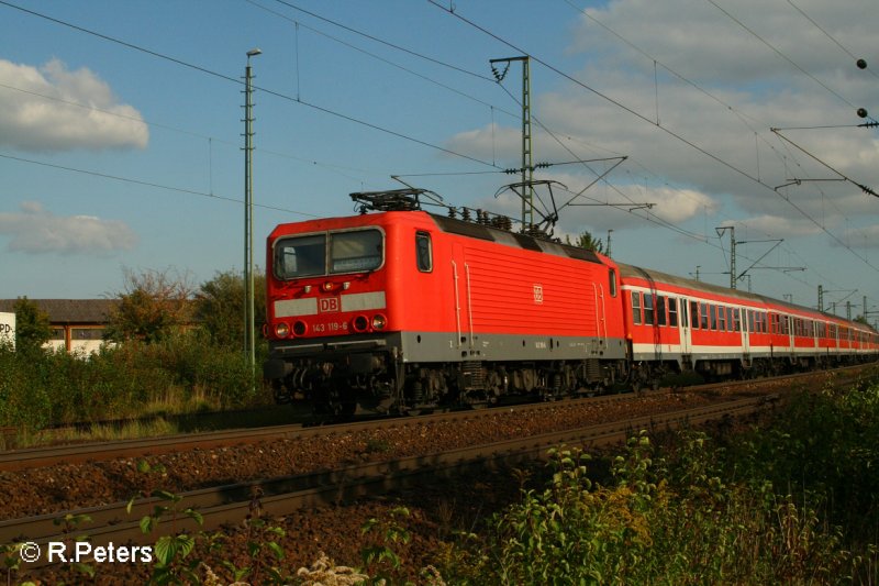 143 119-6 verlsst Obertraubling mit eine RB Neuenmakrt/Oberpfalz. 13.09.07