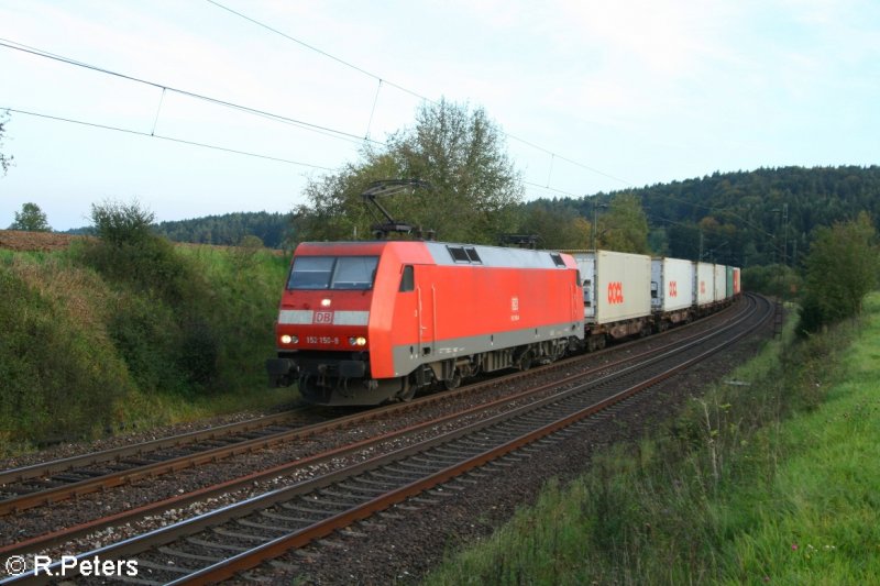 152 150 zieht bei Lohhof einen Containerzug. 21.09.07