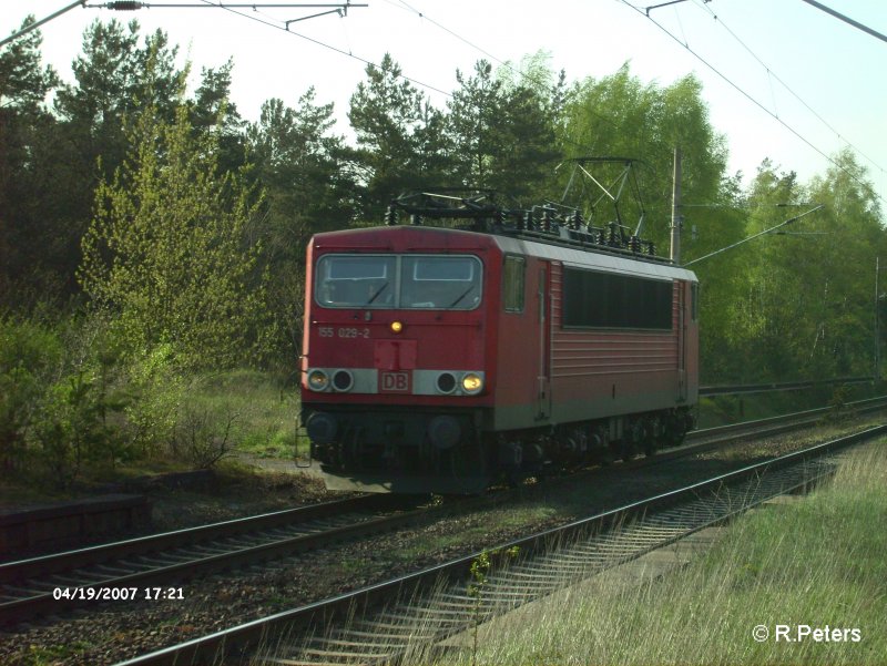 155 029-2 kommt solo aus Frankfurt/Oder nach Guben gefahren.19.04.07