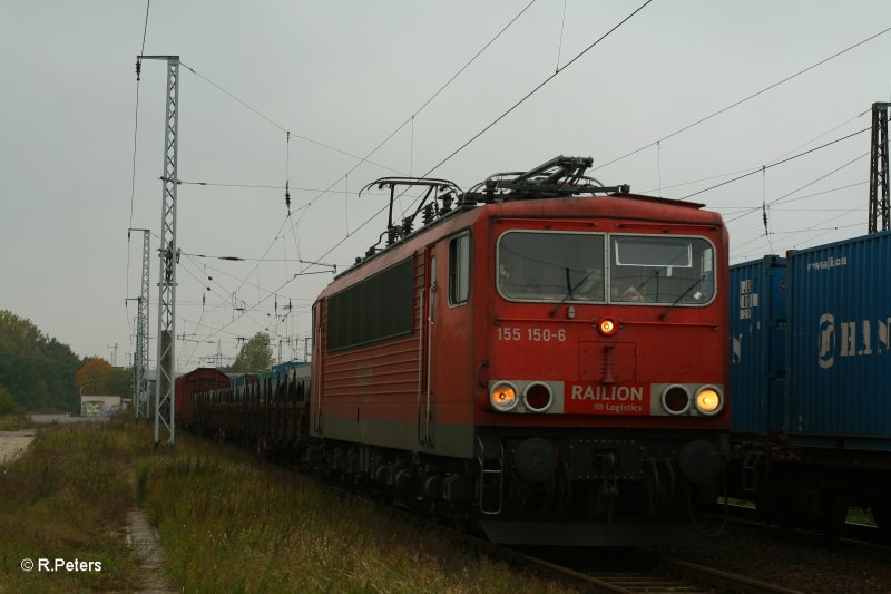 155 150-6 zieht ein gemischten Gterzug durch Saarmund. 12.10.07