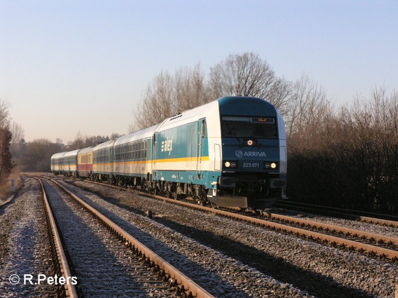 223 071 zieht bei Schnfeld ein Alex nach Hof. 20.12.07