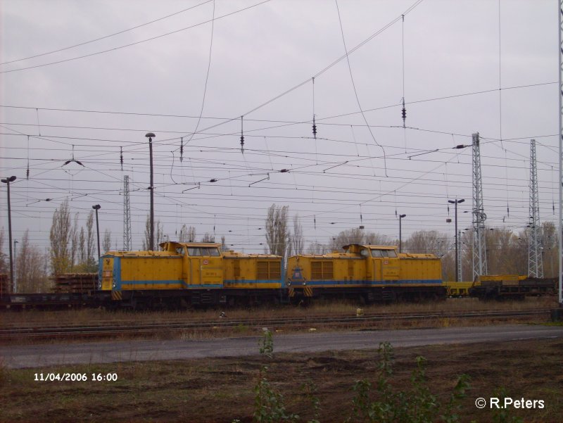 das zweite Prchen is 203 303-3 und 203 306-6 in Eisenhttenstadt. 04.11.06