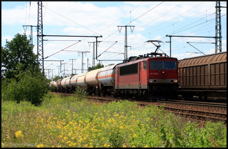 DB Schenker 155 160-5 ohne Logo/Beschriftung mit einem Kesselwagenzug (Golm, 17.06.2009)
<br><br>
- Update 02/2012 in Seelze Rbf zI; 10.02.2013 bei Bender in Opladen; 05.03.2013 ++