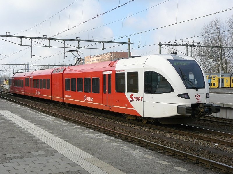 Ein SPURT von Arriva hier in Rotterdam CS am 02-03-2009.