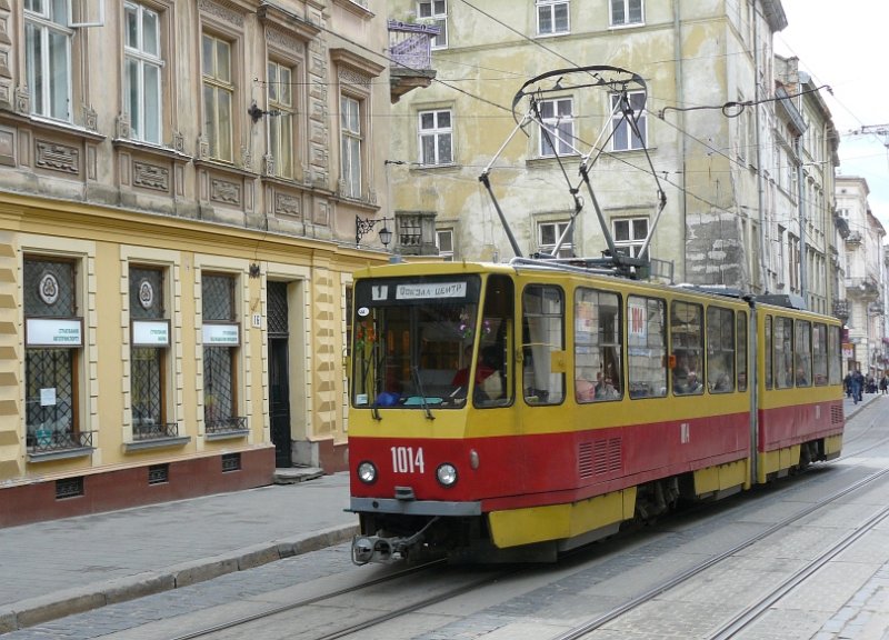 Fahrzeug 1014 in Lviv am 04-06-2009.