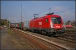 �BB 1116 028-0 mit Containerzug (gesehen Bebra 14.10.2010)