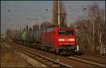 DB Schenker 152 154 mit einem Kesselzug am 04.03.2013 H�he Berlin-Karow