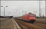 DB Fernverkehr 101 021 mit dem umgeleiteten IC nach Ostseebad Binz am 03.04.2013 in Berlin Sch�nefeld Flughafen