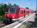 DB Regio 420 766-8 nach Wiebaden Hauptbahnhof steht am 12.01.2005 in Hünfeld.
<br><br>
- Update: ++ 08.04.2015 in Opladen