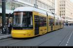 BVG 4001 (FLEXITY GT6-08) auf der Linie M2 nach Heinersdorf (Berlin Alexanderplatz, 04.04.2009).