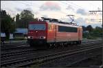 DB Schenker 155 127-4 erwischt gerade ein paar Sonnenstrahlen (Berlin Lichtenberg 12.10.2009)