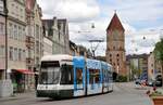 Stra�enbahn / Stadtbahn Augsburg Cityflex CF 8 Nr.890 von Bombardier Baujahr 2010 und SWA Eigenwerbung beim Jakobertor in Augsburg am 28.05.2022.