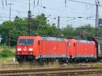 DB Schenker Lok 185 253-2 und 185 258-1 in Oberhausen West am 03-07-2015.