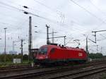 BB Taurus Lok mit Nummer 1116 175-1 Gterbahnhof Oberhausen West, Deutschland 13-10-2017.