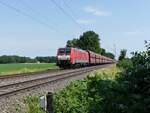 DB Cargo Lokomotive 189 051-6 bei Bahnbergang Wasserstrasse, Hamminkeln 18-06-2021.