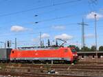 DB Cargo Lokomotive 189 015-1 Gterbahnhof Oberhausen West 11-07-2024.

DB Cargo locomotief 189 015-1 goederenstation Oberhausen West 11-07-2024.