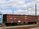 Eaos On Rail Offener Drehgestell-Wagen mit Nummer 33 RIV 80 D-ORME 5342 317-8 und Aufschrift  Captrain . Gterbahnhof Oberhausen West 11-07-2024.

Eaos hogebakwagen van On Rail uit Duitsland en nummer 33 RIV 80 D-ORME 5342 317-8 en opschrift  Captrain . Goederenstation Oberhausen West 11-07-2024.
