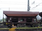 Fcs Drehschieber-Seitenentladewagen aus sterreich mit Nummer 21 RIV 81 A-BB 6453 063-4 Gterbahnhof Oberhausen West, Deutschland 20-05-2016.