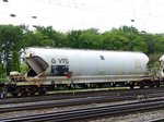 Uacs VTG Silowagen mit Nummer 33 RIV 80 D-VTGD 9307 175-5 Rangierbahnhof Gremberg, Keulen 20-05-2016.