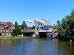 Houtmans Eisenbahnbrcke ber den Westerkanaal, Amsterdam 28-06-2018.