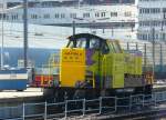 Rotterdam Rail Feeding (RRF) Lok Nummer 106 in Rotterdam centraal station 10-03-2010.