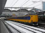 NS ICM-III 4043, 4086 mit zwei andere Triebwagen auf Gleis 11 Utrecht Centraal Station 07-12-2012.