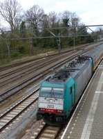 NMBS Lok 2812 mit Intercity von Amsterdam nach Brssel.