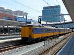 NS ICM-III Triebzug 4077 und 4072 Gleis 9 Utrecht Centraal Station 06-08-2020.