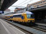 NS DDZ-VI Triebzug 7635 Gleis 5 bahnhof Amersfoort Centraal 20-02-2024.