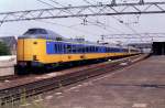     Intercity Amsterdam-Vlissingen fotografiert in Leiden am 29-07-1992.