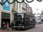 Reisebus Van Hool T 927 der Firma Brouwer.