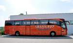 Mercedes Tourismo von Trans Bus aus Polen in Krems gesehen.