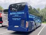 Mercedes Tourismo von Becker-Strelitz Reisen aus Deutschland in Plau am See.