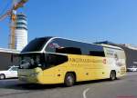 NEOPLAN CITYLINER vom Postbus BB,Vienna Airport Lines,Schwechat im Juli 2013.