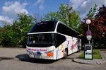 Neoplan Cityliner von Weingartner Reisen aus der BRD in Krems gesehen.