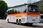 Neoplan Tourliner von Caldana aus Italien am 23.4.2015 in Krems.