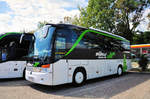 Setra 411 HD von Albus Salzkraft aus Salzburg in Krems gesehen.