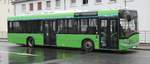 Solaris von RhnEnergie steht am Busbahnhof in Fulda, 12-2018