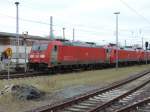 185-321-337-traxx-f-140-ac2/479338/185-327-1green-cargodb-schenker-rail-scandinavia 185 327-1(Green Cargo)DB Schenker Rail Scandinavia A/S hatte am 06.02.2016 Wochenend-Ruhe in Wismar